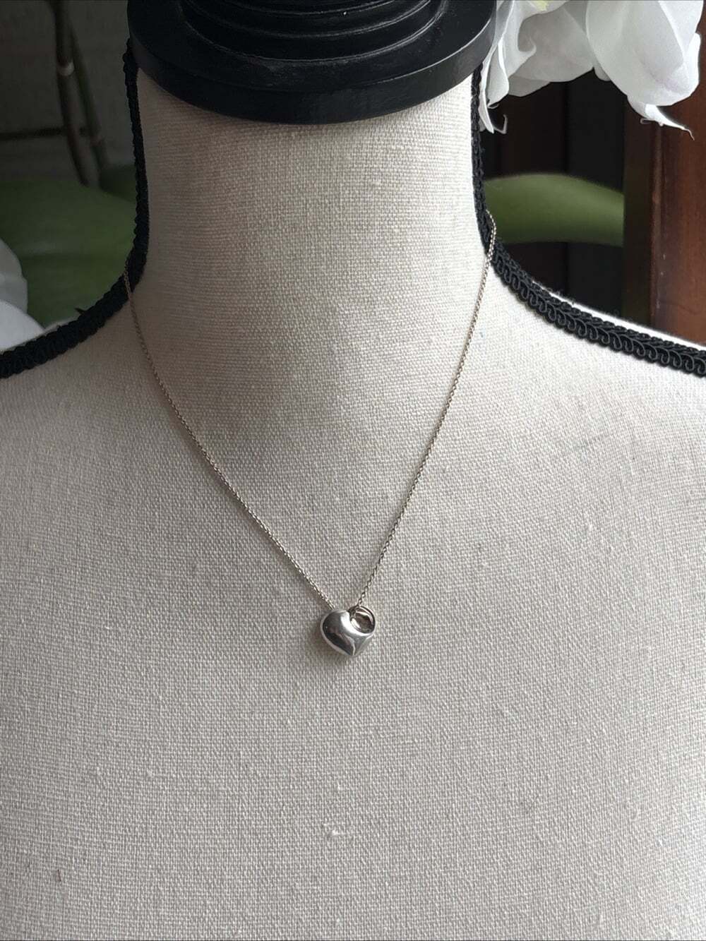 Tiffany & Co. Sterling 15mm Fold Heart Elsa Peretti Necklace Pendant 16.5" Chain - Picture 14 of 14